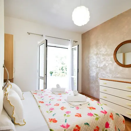 Apartment 16 *